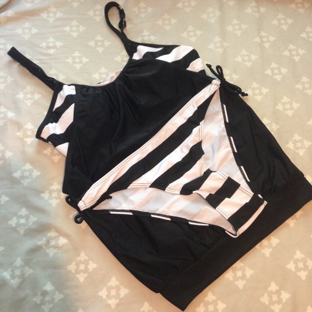 Black & white striped tankini