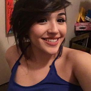 Meet your Posher, Vanessa