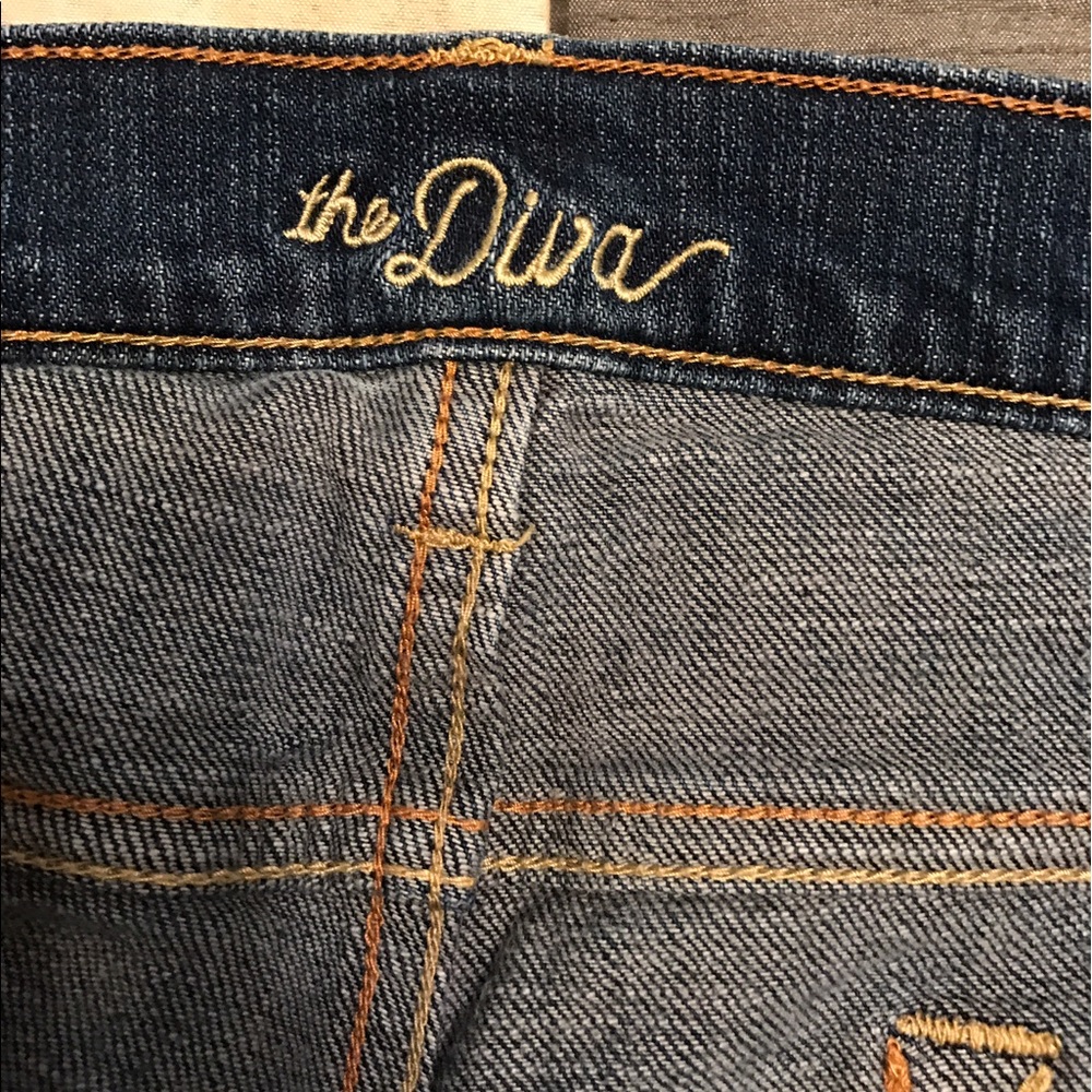 Size16 old navy diva jeans