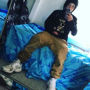 Meet your Posher, Logan