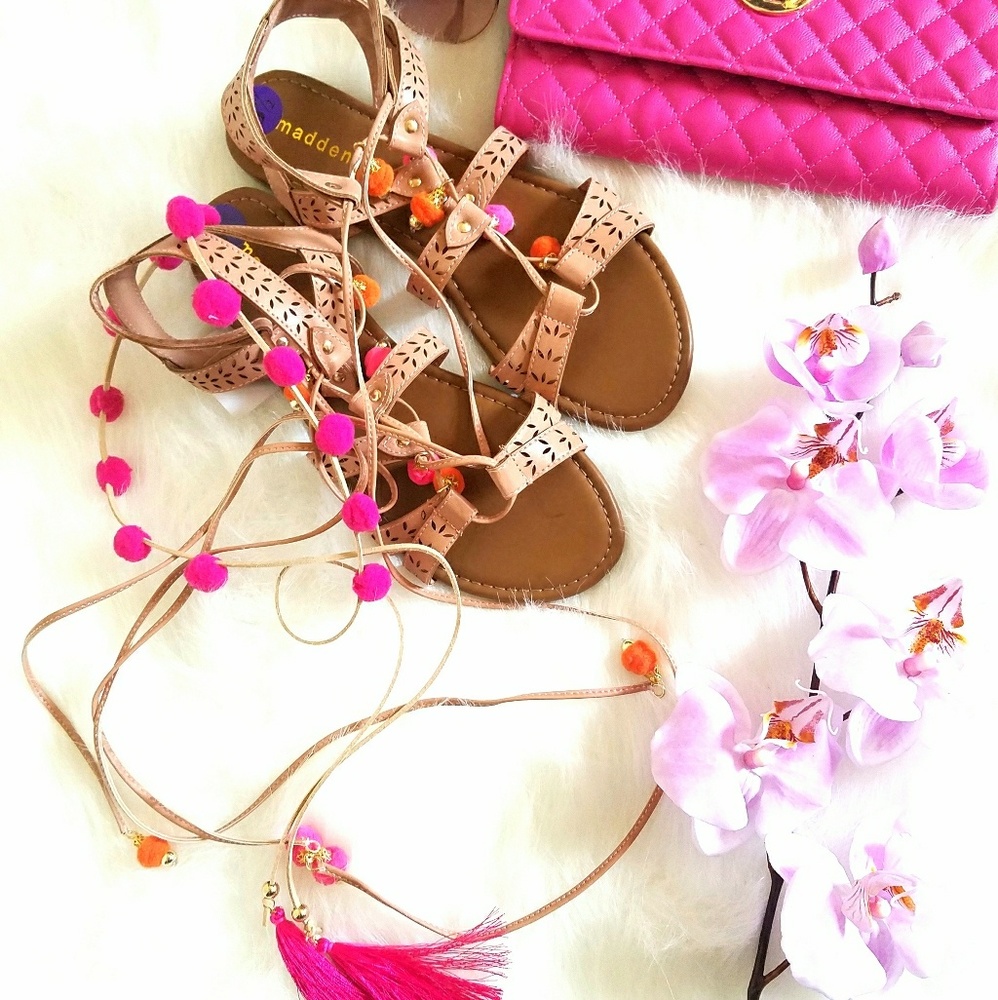 Madden Girl Gladiator Sandals Size 8.5 - Picture 3 of 5