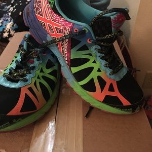 Asics tri-noosa running shoes