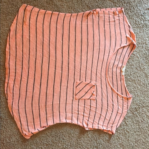 One clothing brand boutique top sz M - Picture 4 of 4