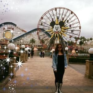 Meet your Posher, Roxana