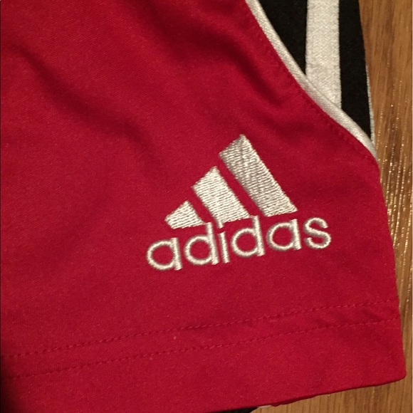 Adidas shorts - Picture 3 of 4