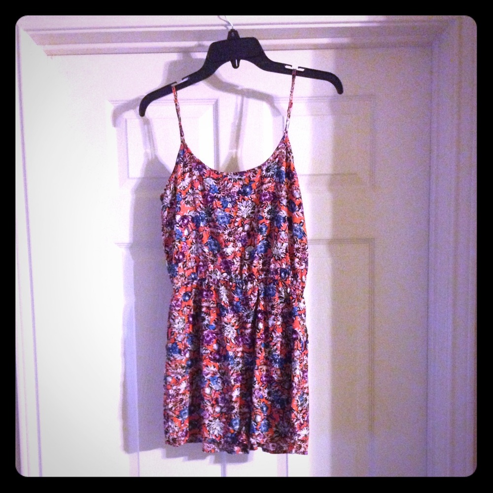 🚫❗️SOLD❗️🚫 Floral Romper