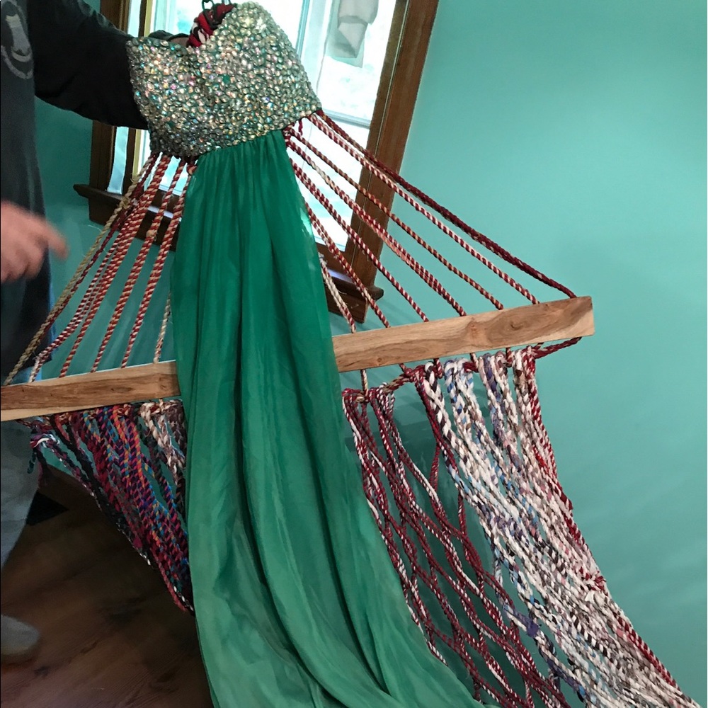WORN ONCE , size 4 , GREEN OMBRÉ! - Picture 2 of 4