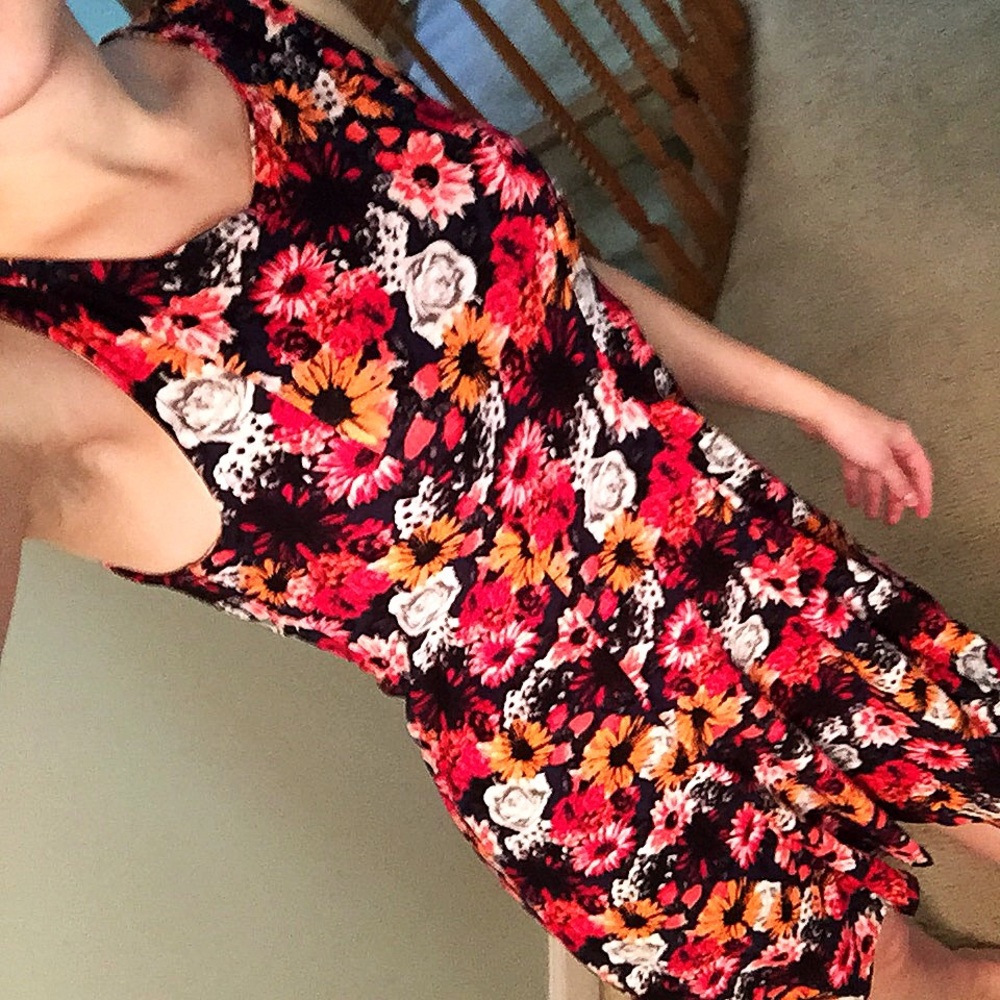 NEW red orange pink black floral sundress