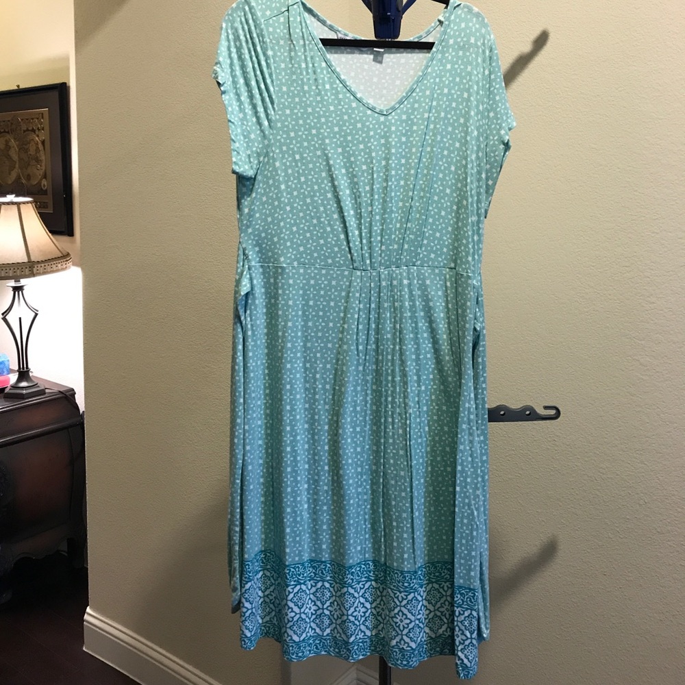 Isaac Mizrahi blue and white dress