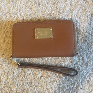 Michael Kors Wristlet
