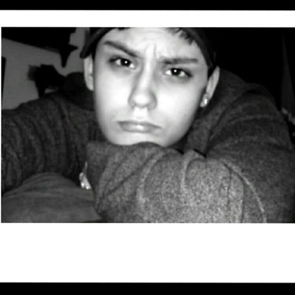 Meet your Posher, Tiana - Picture 1 of 1