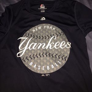 Boys Yankees Tee