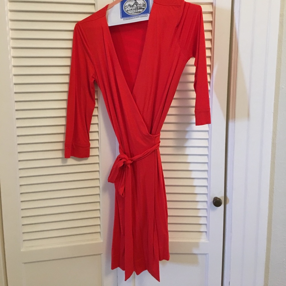 Diane von Furstenberg mini wrap dress