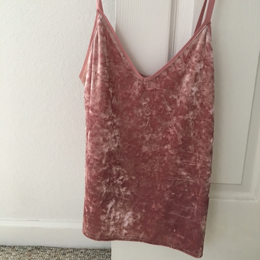 Light pink velvet textured camisole crop top Zara