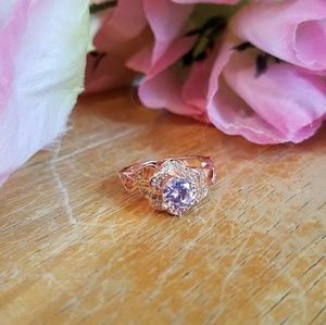 🌟Make an Offer!🌟 🌹Rose Gold Lavender Gem Ring