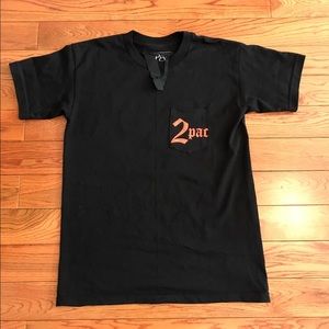 VLONE x Tupac "Powamekka" Pocket Tee / Medium