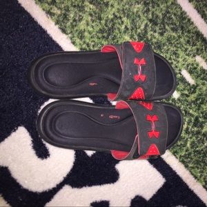Under armor slide sandals. Barely used