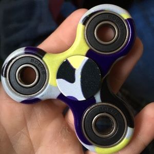 Fidget spinner