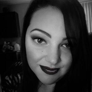 Meet your Posher, Jacquelyn