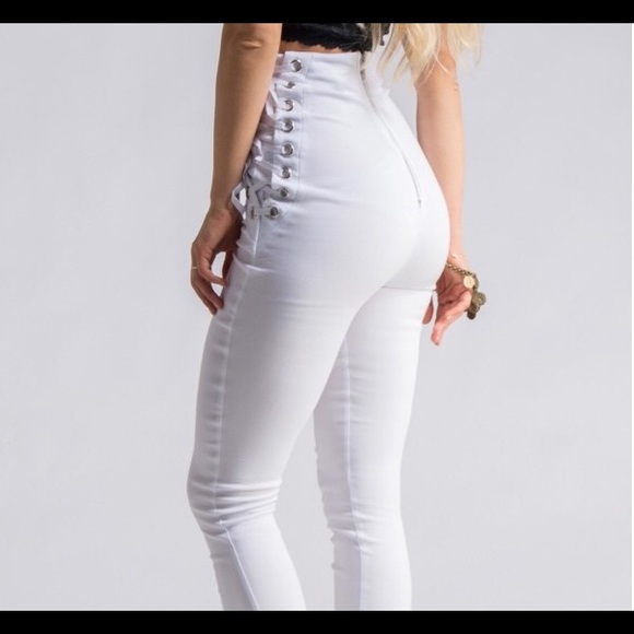 LAST PAIR! White high-waisted stretch skinny jeans - Picture 3 of 5