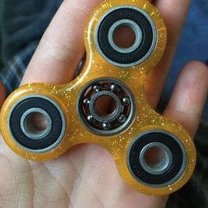 Fidget spinner