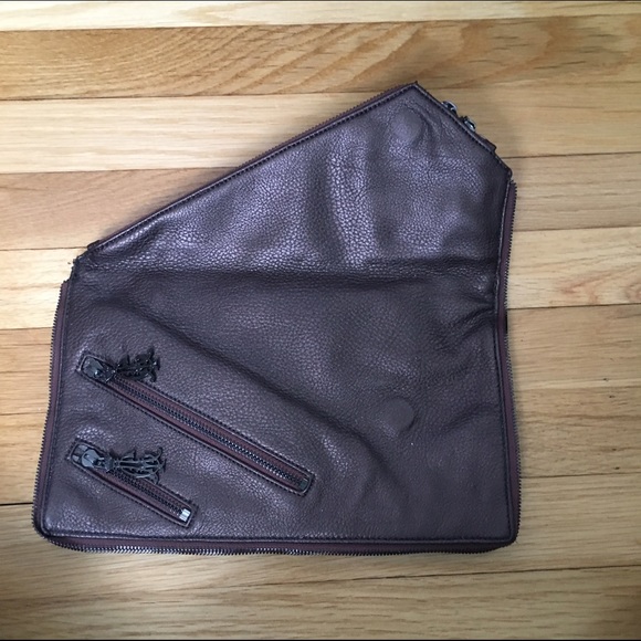 Unique Clutch - Picture 3 of 4