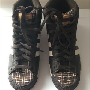 I have never seen them anywhere else