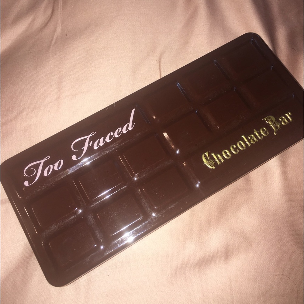 *CHEAPEST PRICE* Too Faced Chocolate Bar Palette🍫