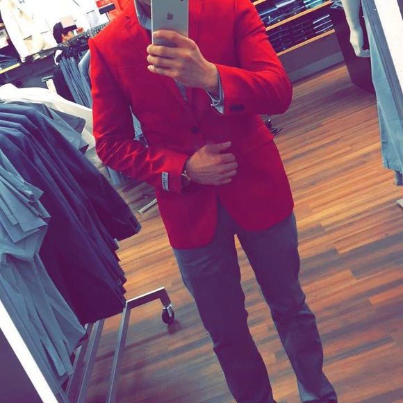 Meet your Posher, Victor - Picture 1 of 1