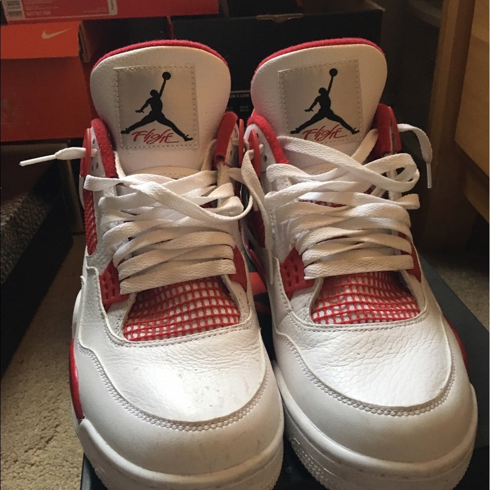 Jordan 4's
