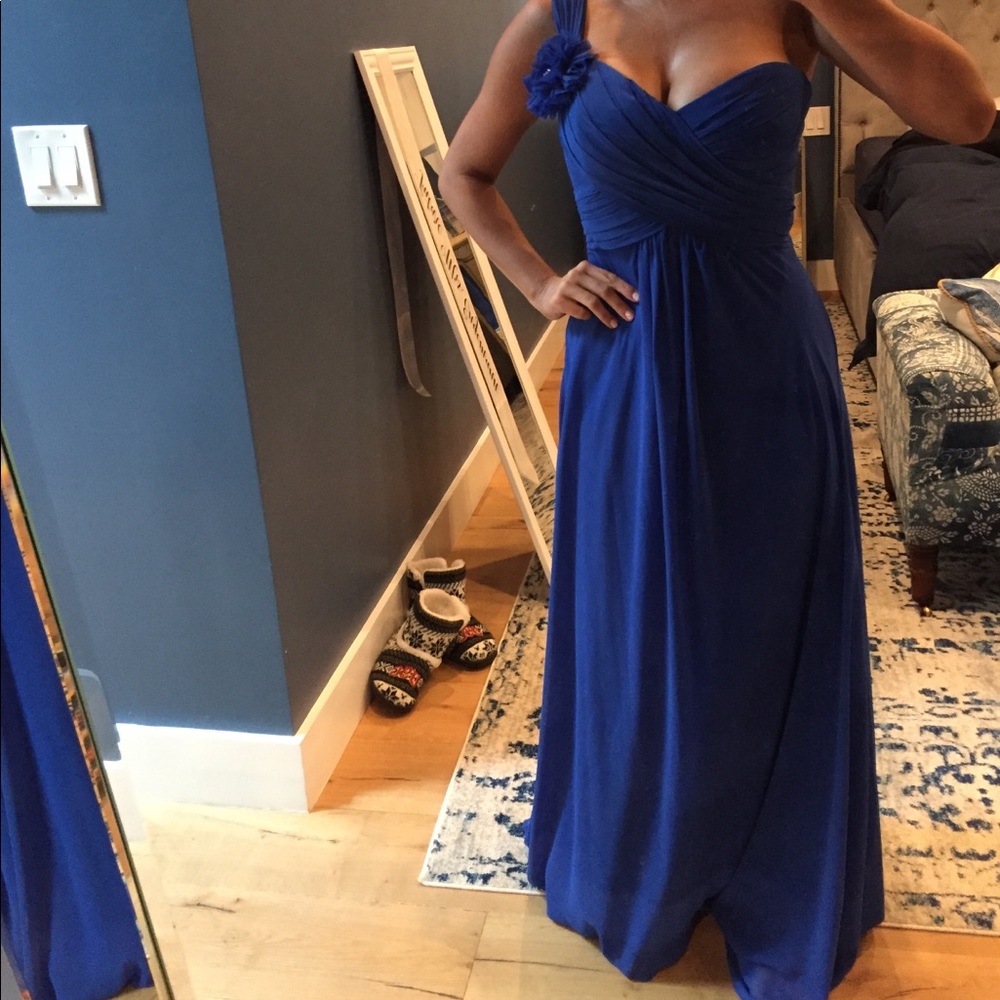 💙Beautiful Blue One Shoulder Dress