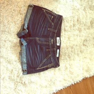 Dark wash short shorts
