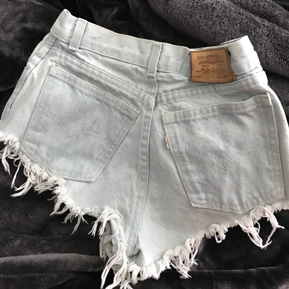 levis - Picture 2 of 2