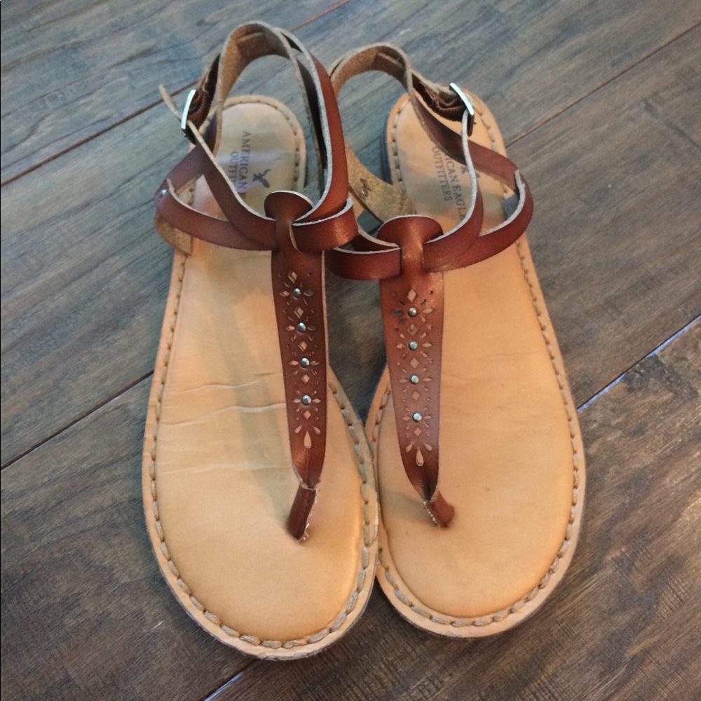 American Eagle Sandals