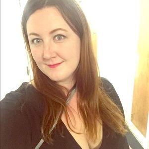 Meet your Posher, Genevieve