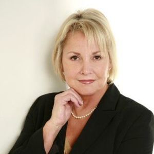 Meet your Posher, Sarah sally