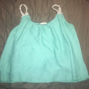 teal tank top