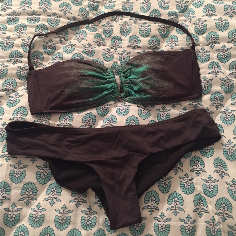 NWOT Victoria's Secret feather bandeau bikini 