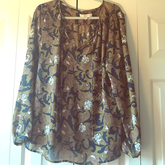 LOFT Tops - LOFT Blouse. Size XL