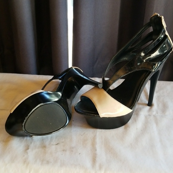 Super hot platform heels - Picture 3 of 4