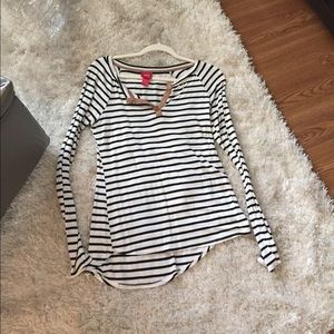 Long sleeve striped top