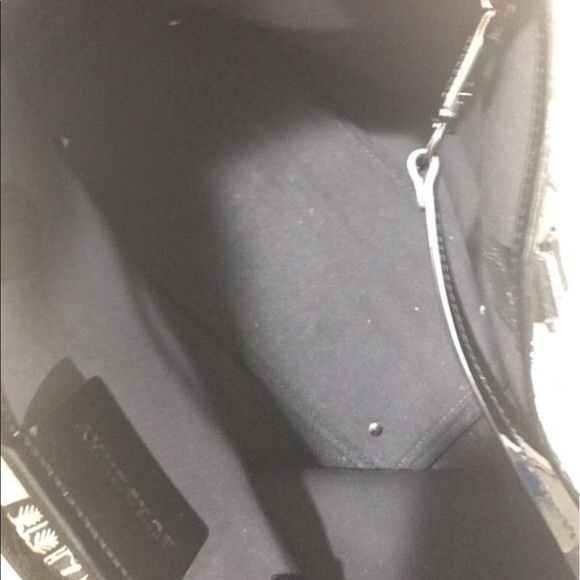 Burberry Authentic Bag - Picture 3 of 4