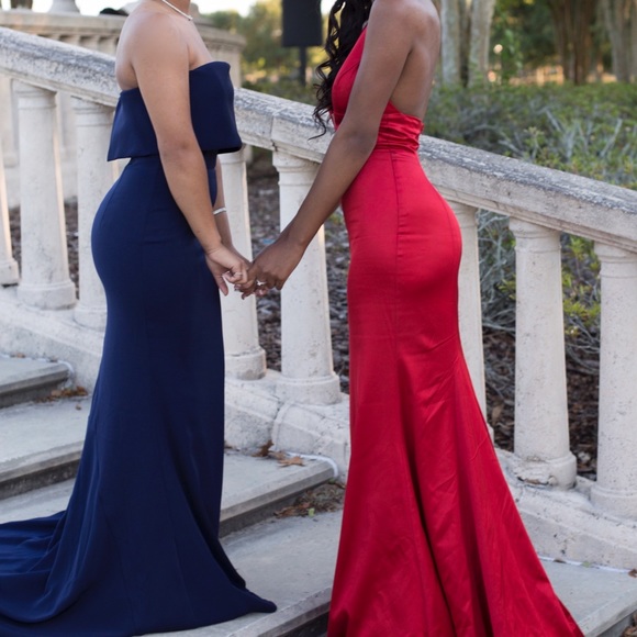 Beautiful Navy blue dress - Picture 4 of 7