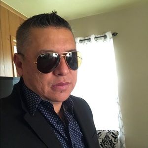 Meet your Posher, Juan