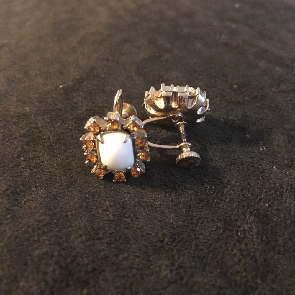 Vintage Screw Back Rhinestone Earrings