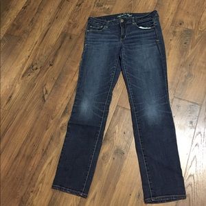 American Eagle 12 skinny stretch jeans