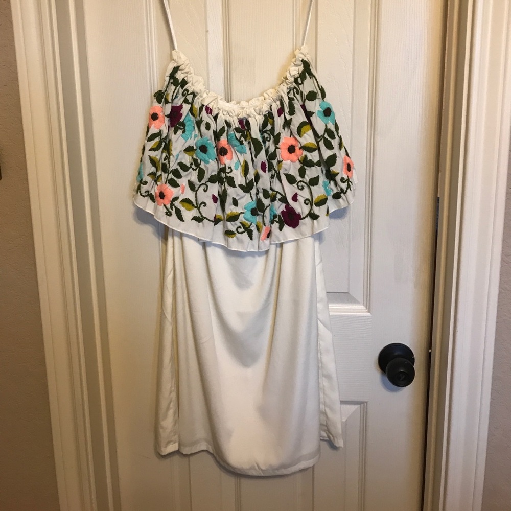 Strapless dress