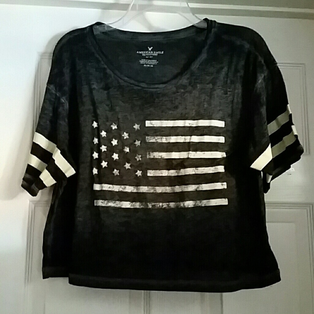 American eagle crop top