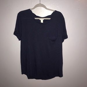 Soft dark purple tee 💜