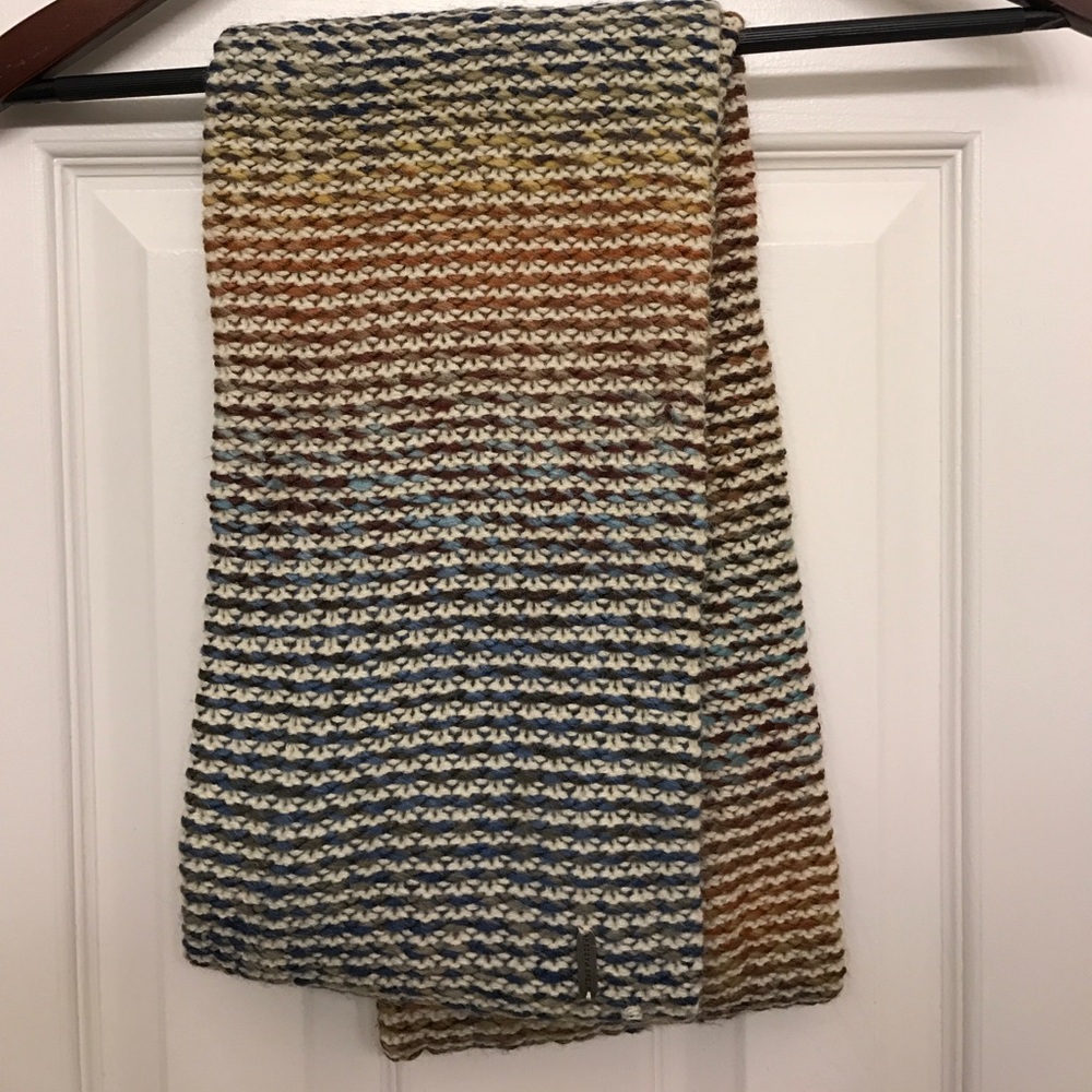 Steve Madden infinity scarf